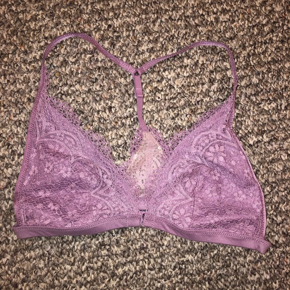 Lot of 2 Victoria’s Secret triangle lace bralettes - Picture 2 of 5